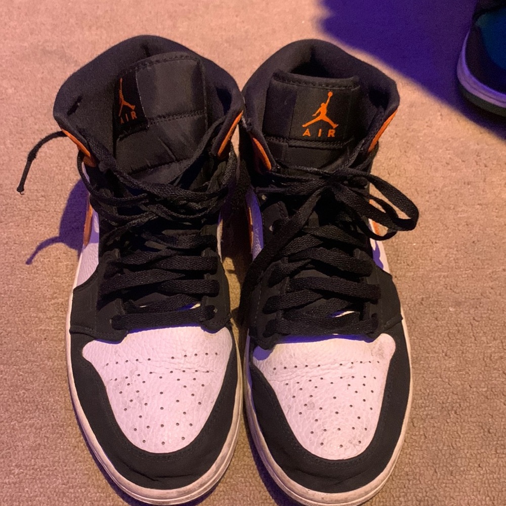 2019 Air Jordan 1 Mid Shattered Backboards